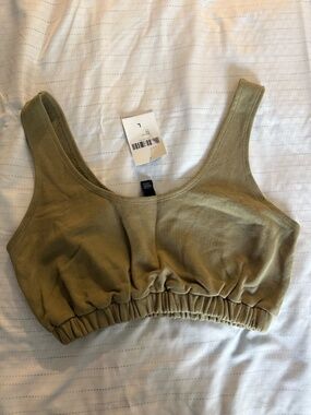 Forever 21 Tank top size L, olive in color